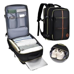 Cestovní černý voděodolný batoh, PL179