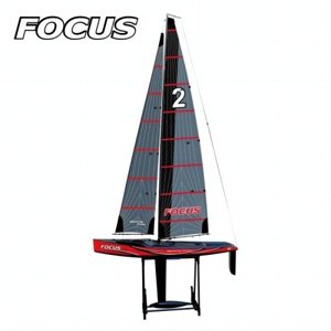 Focus V3 RTR plachetnice - červená Modely lodí IQ models