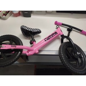 Balanční odrážedlo Teddy - Zánovní, 1x odzkoušeno, oloupaná barva na řídítkách, outlet Ostatní modely IQ models