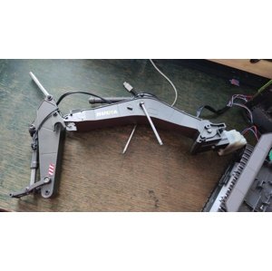 ACV PROFI bagr 1:14- Zánovní, nefunkční zdvih ramene (zlomený viz foto), vada ESC, outlet RC stavební stroje IQ models