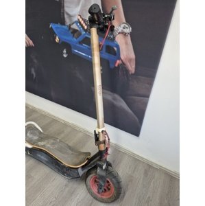 Elektrická koloběžka Bongo série, outlet  IQ models